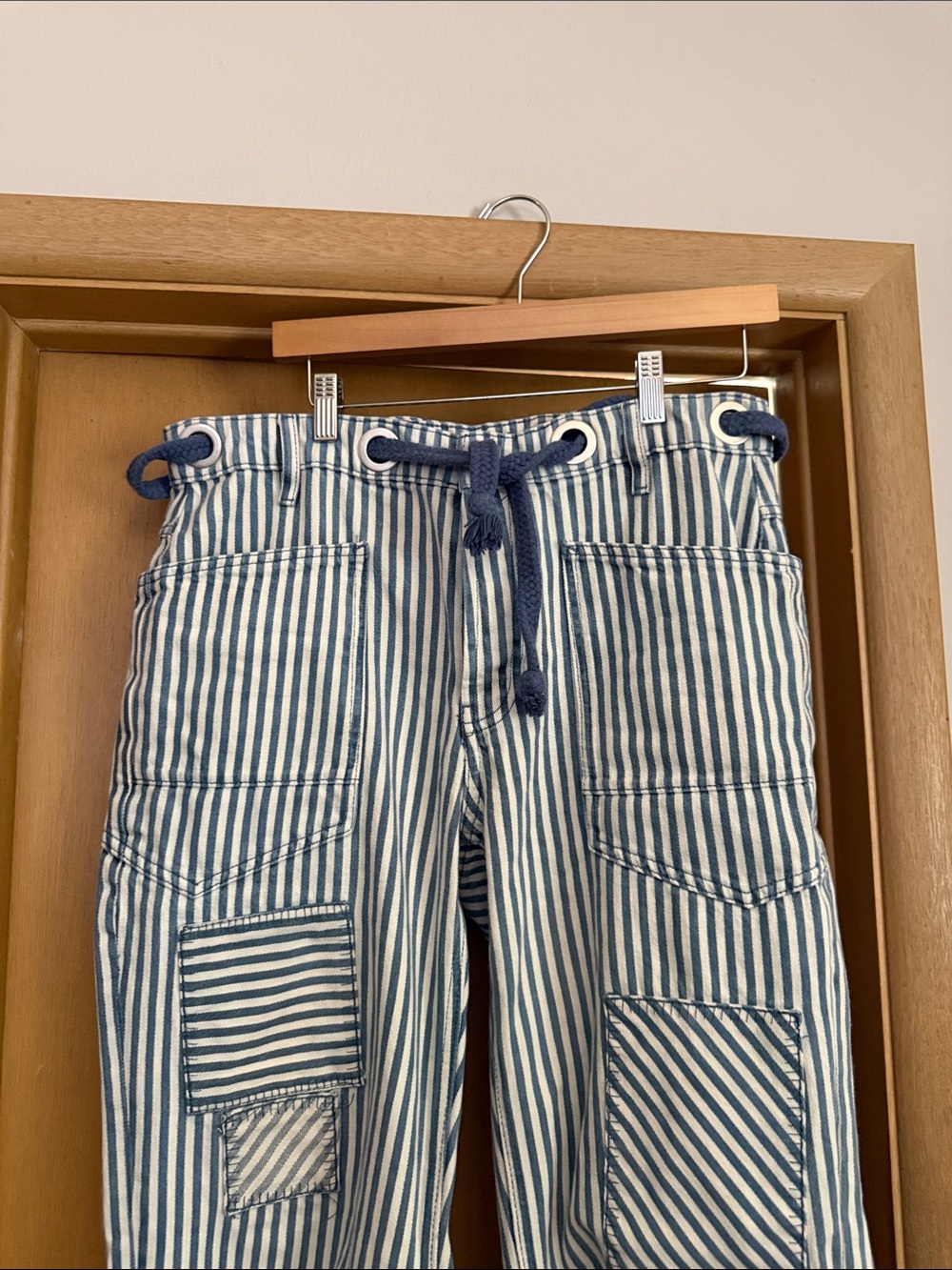 We The Free Moxie Striped Blue and White Women’s Wide-Leg Jeans - Picture 2 of 5